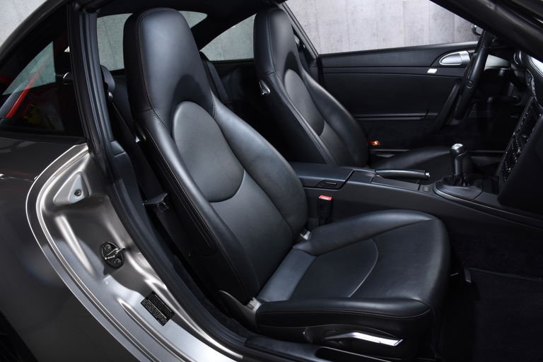 Porsche 997.2 Carrera GTS