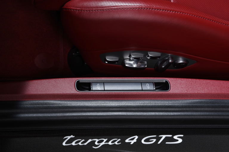 Porsche 991.2 Carrera 4 GTS