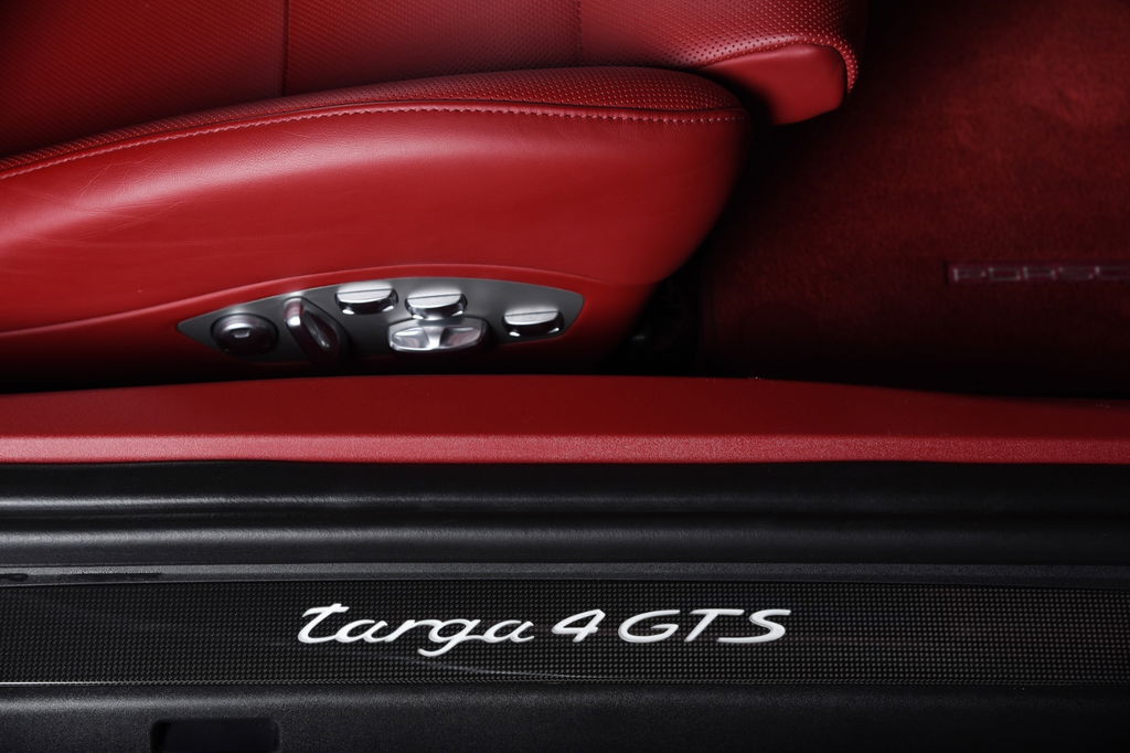 Porsche 991.2 Carrera 4 GTS