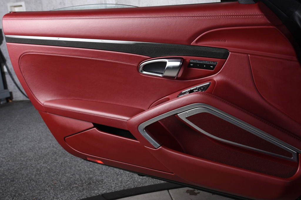 Porsche 991.2 Carrera 4 GTS