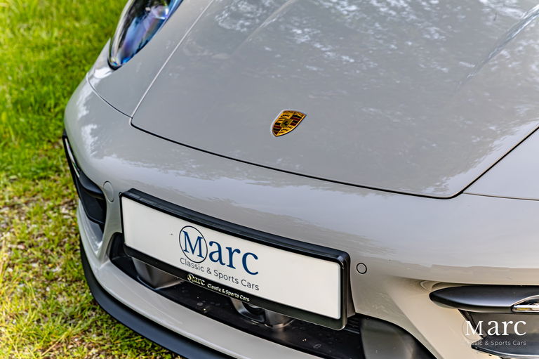 Porsche 992 Targa 4 GTS