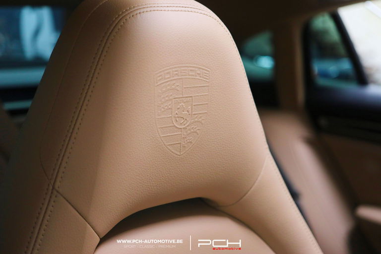 Porsche Panamera 4 E-Hybrid