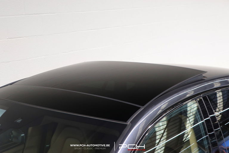 Porsche Panamera 4 E-Hybrid