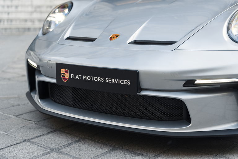 Porsche 992 GT3 Touring