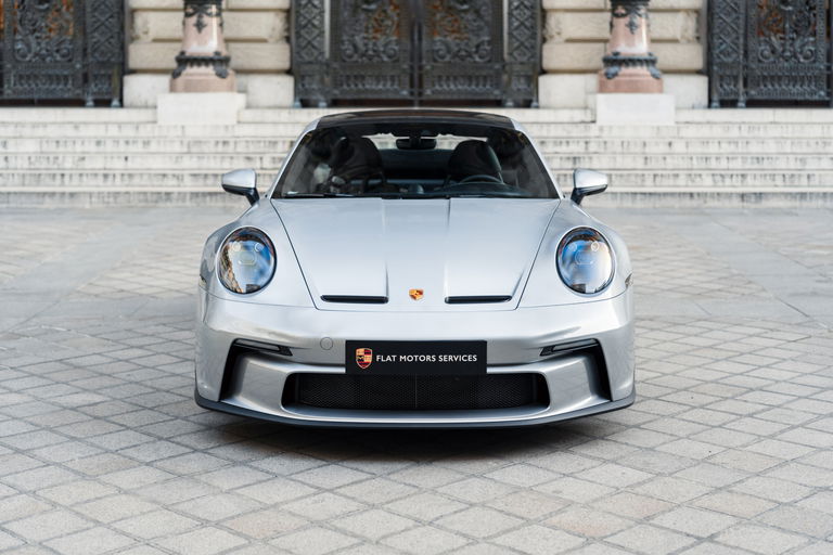 Porsche 992 GT3 Touring