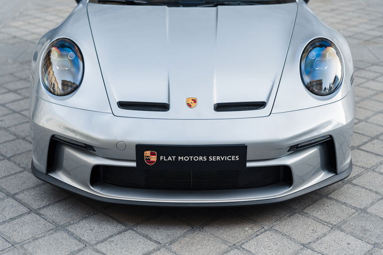 Porsche 992 GT3 Touring