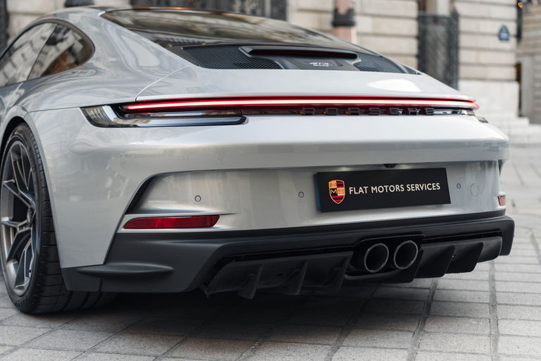 Porsche 992 GT3 Touring