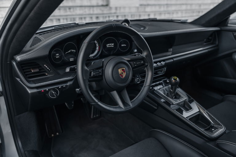 Porsche 992 GT3 Touring