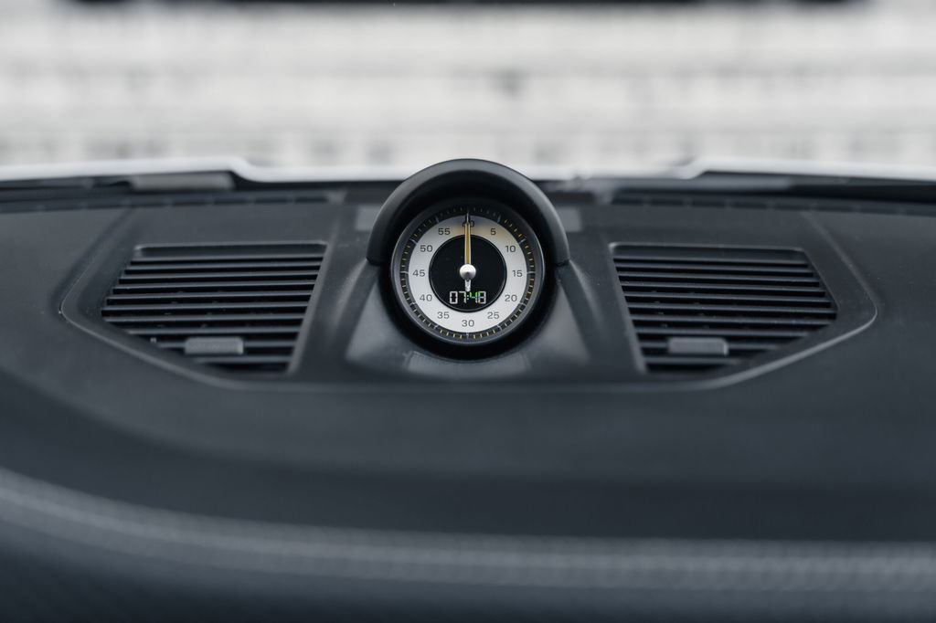 Porsche 992 GT3 Touring