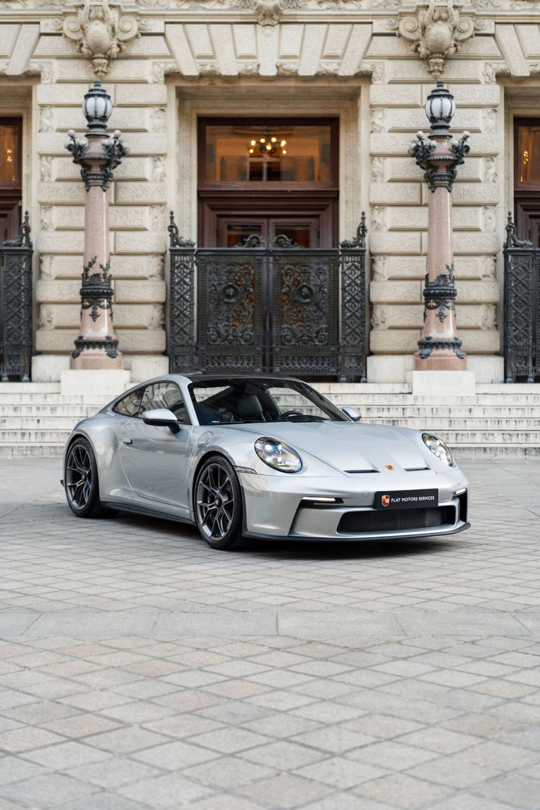 Porsche 992 GT3 Touring