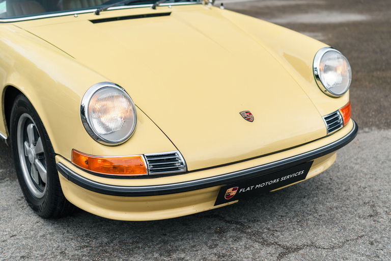 Porsche 911 E