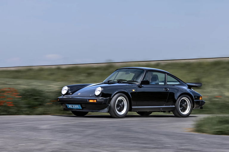 Porsche 911 Carrera 3.2 Clubsport