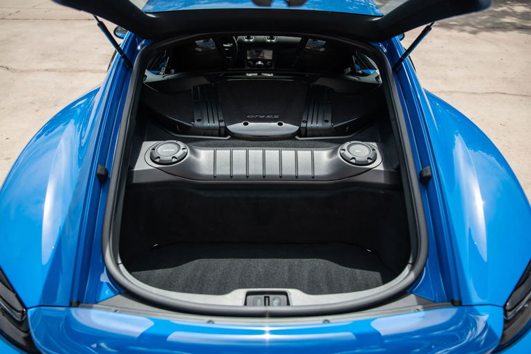 Porsche 718 Cayman GT4 RS