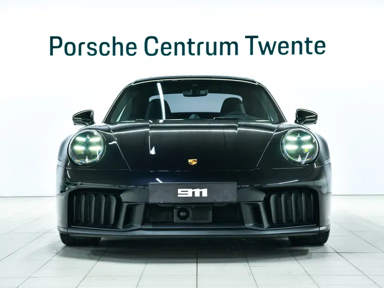 Porsche 992.2 Carrera GTS