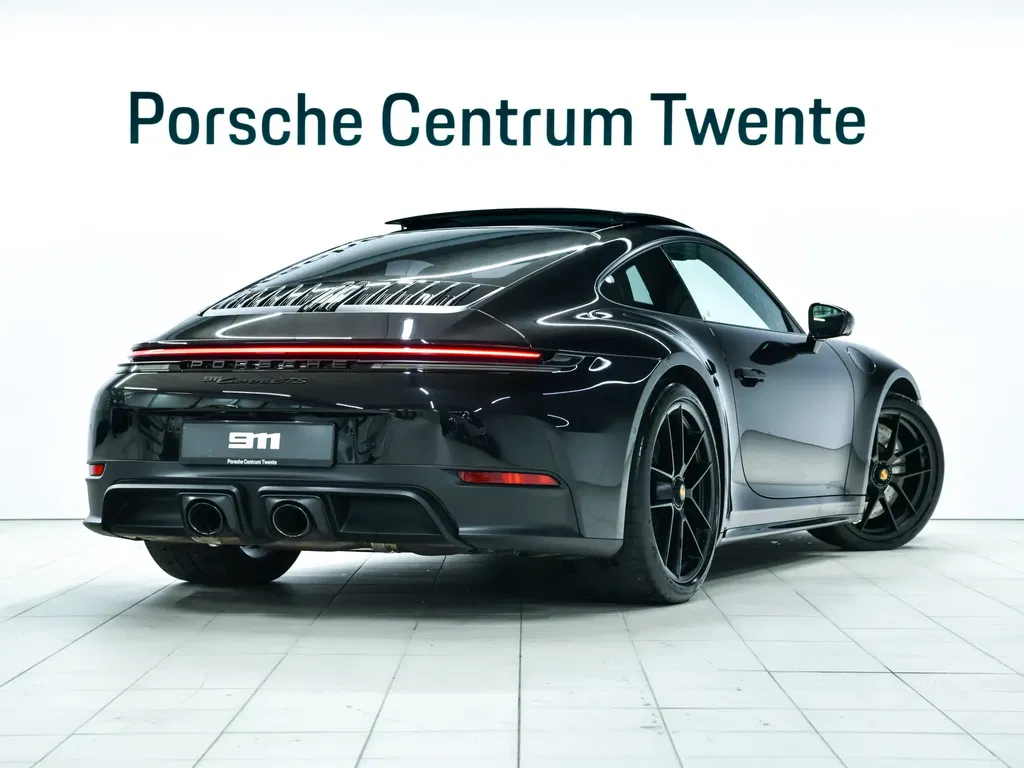 Porsche 992.2 Carrera GTS