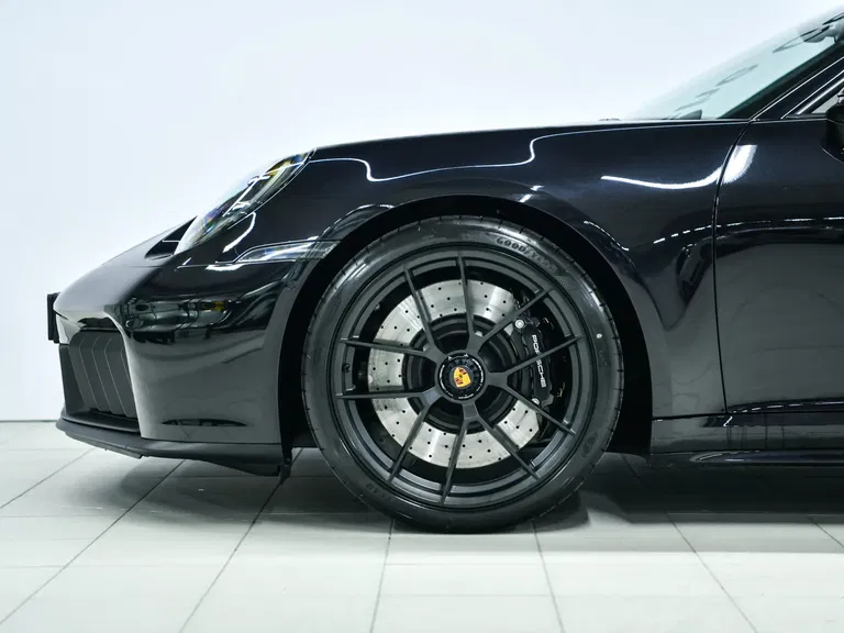 Porsche 992.2 Carrera GTS