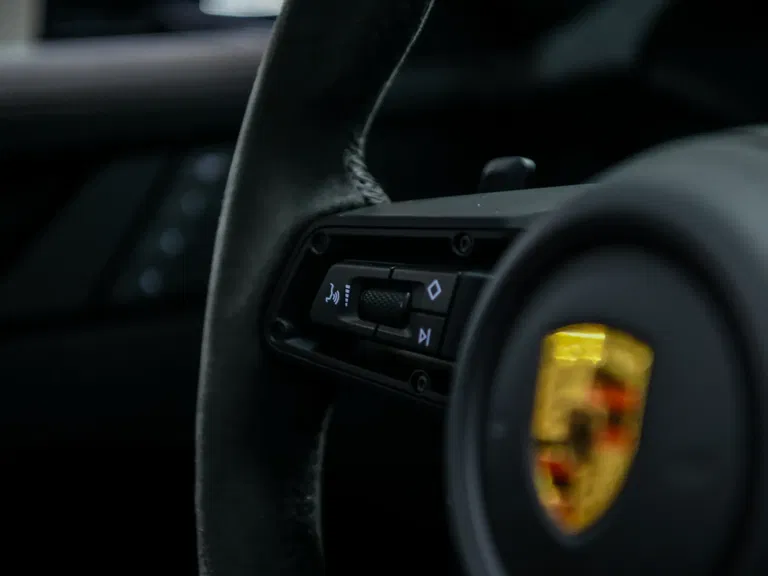 Porsche 992.2 Carrera GTS