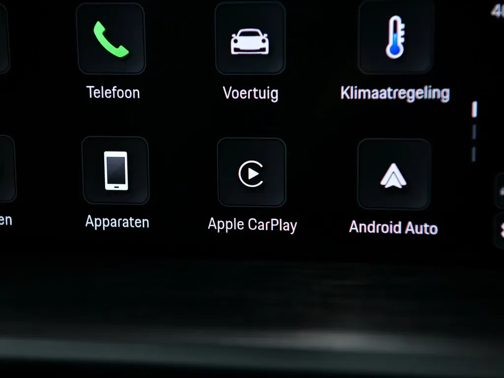 Porsche 992.2 Carrera GTS