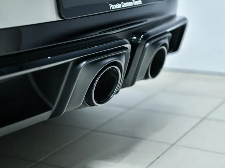 Porsche 992.2 Carrera 4 GTS