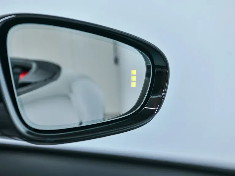 Porsche 992.2 Carrera 4 GTS