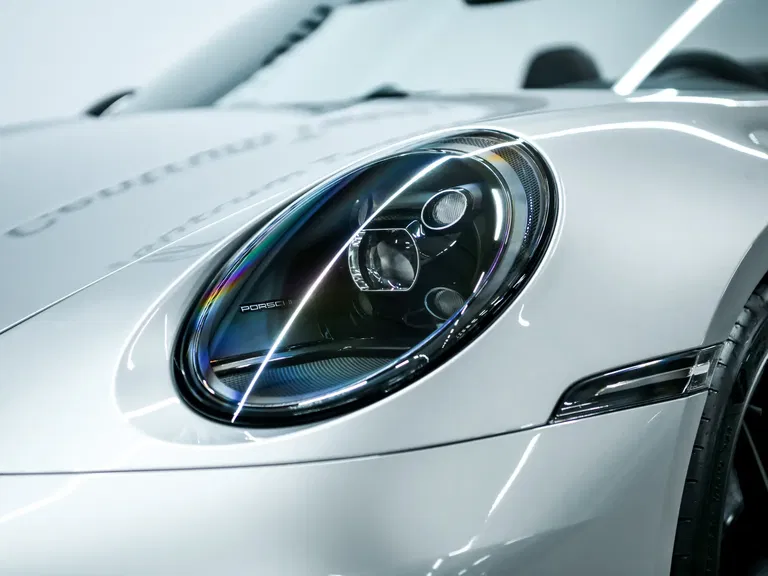 Porsche 992 Carrera GTS