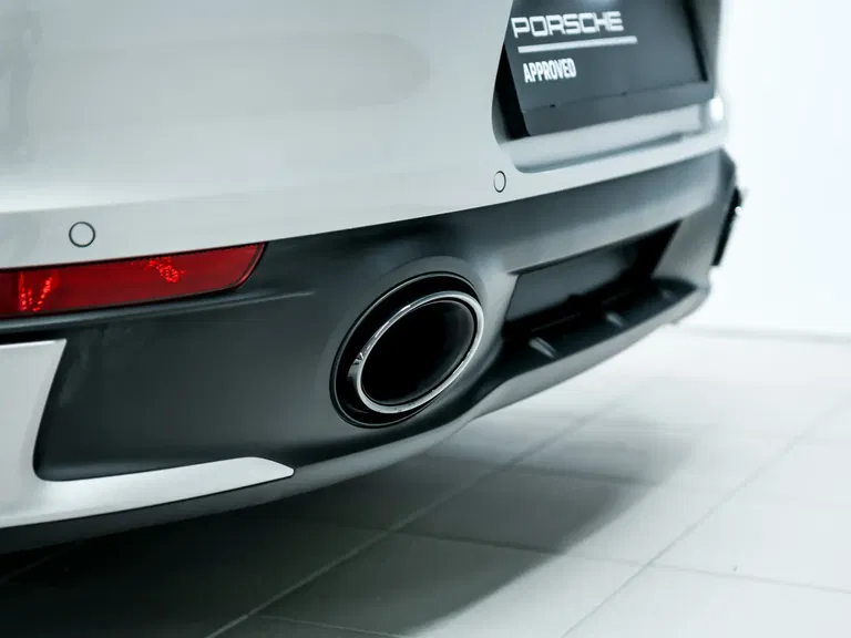 Porsche 992 Carrera GTS