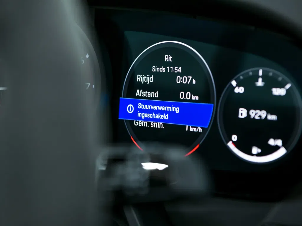 Porsche 992 Carrera GTS