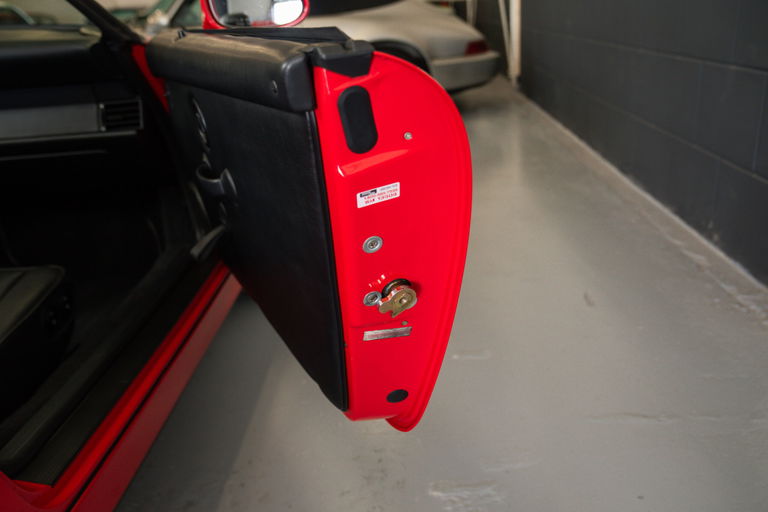 Porsche 964 Carrera 2 Speedster