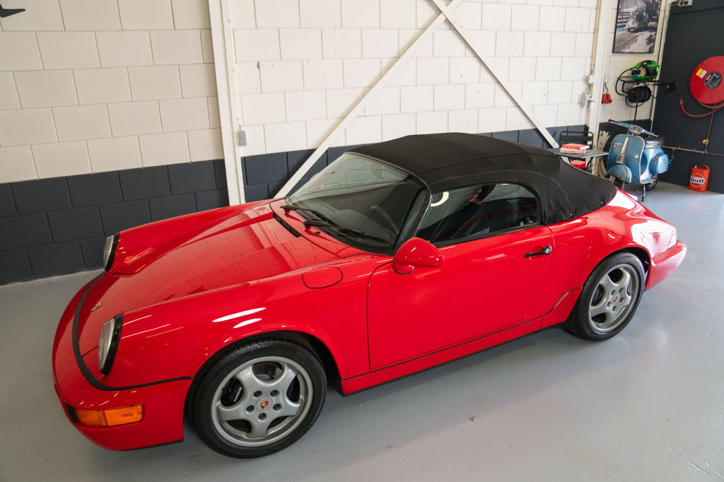 Porsche 964 Carrera 2 Speedster