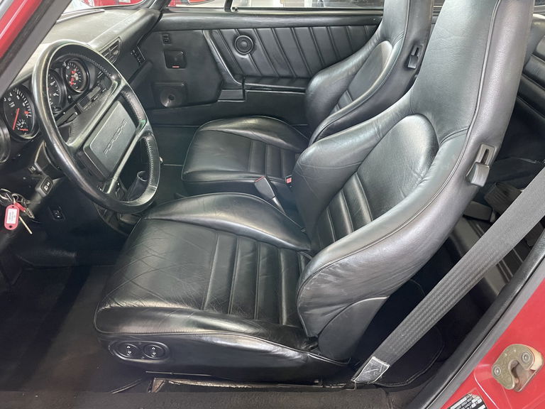 Porsche 911 Turbo 3.3