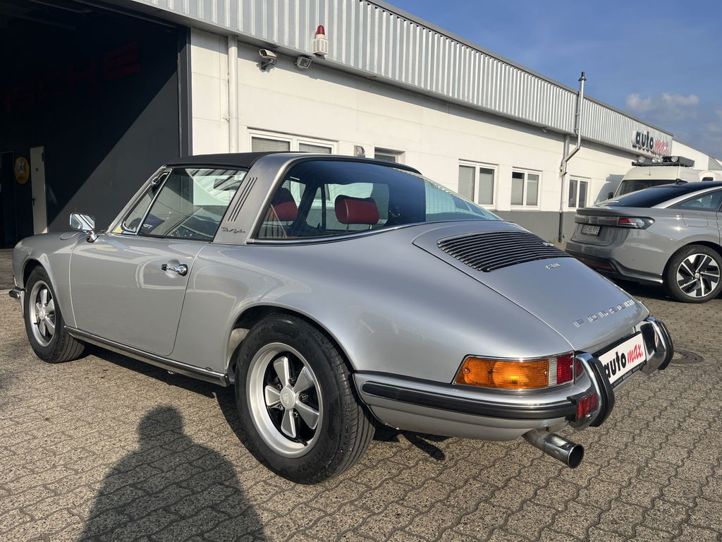 Porsche 911 T