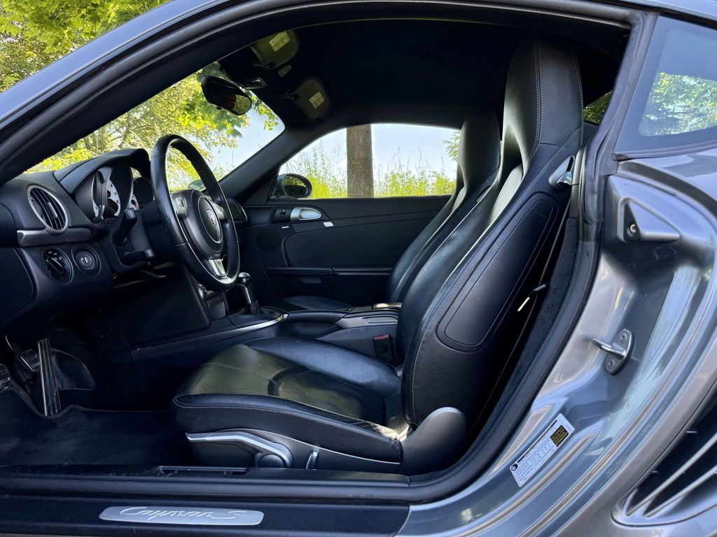 Porsche 987 Cayman S