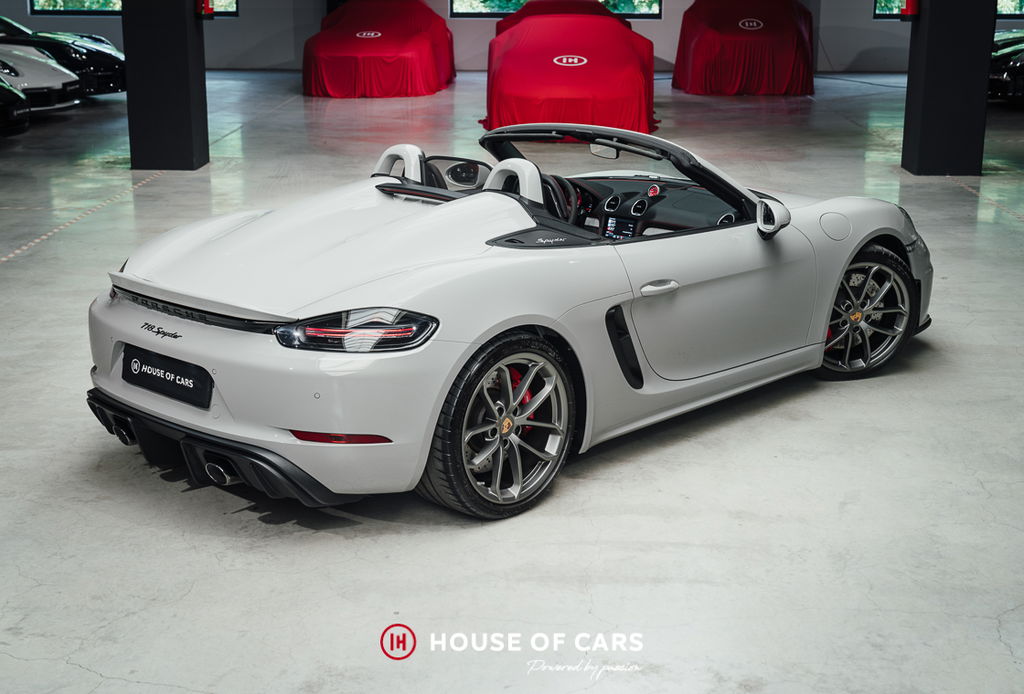 Porsche 718 Spyder