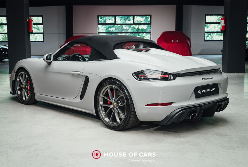 Porsche 718 Spyder
