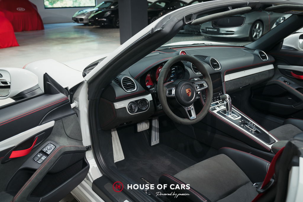 Porsche 718 Spyder