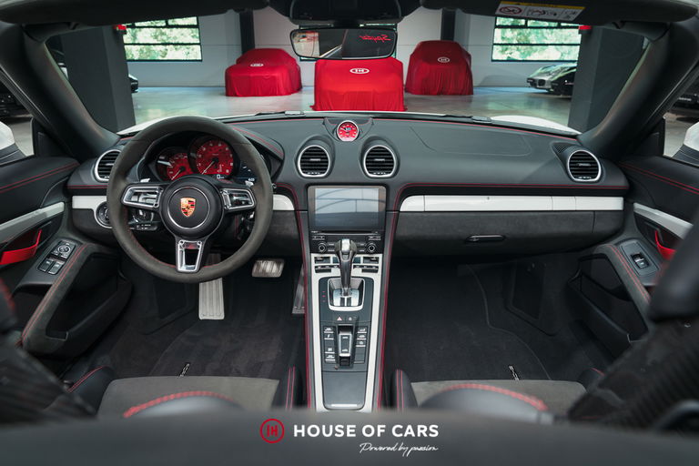 Porsche 718 Spyder
