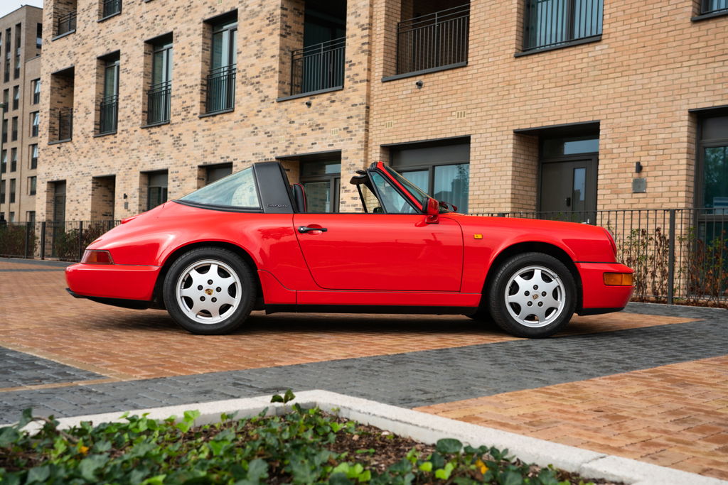 Porsche 964 Carrera 4