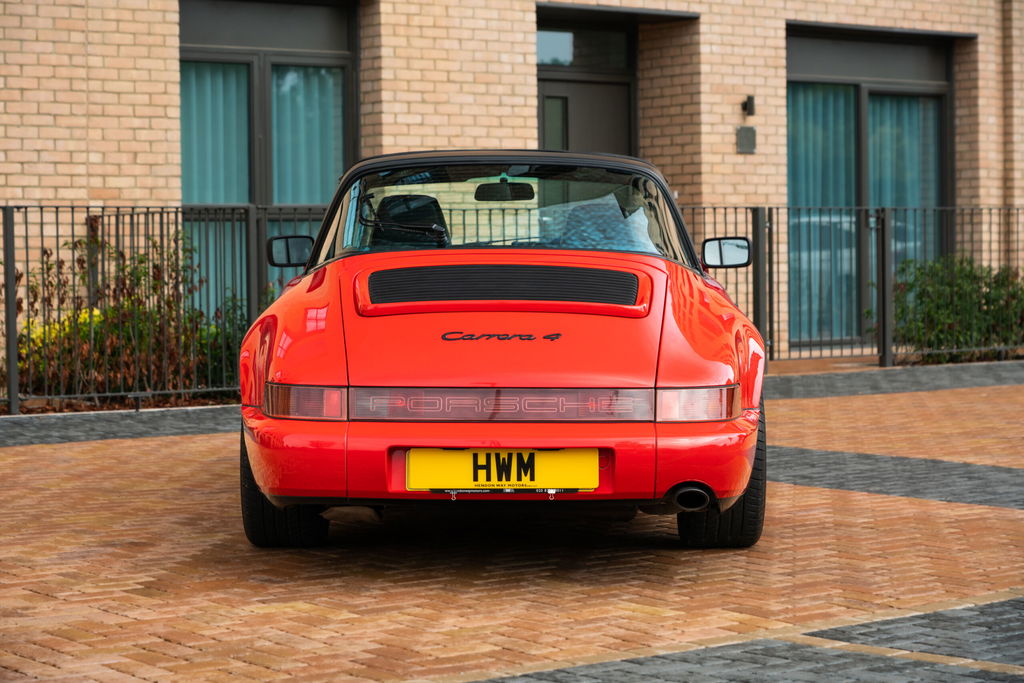 Porsche 964 Carrera 4