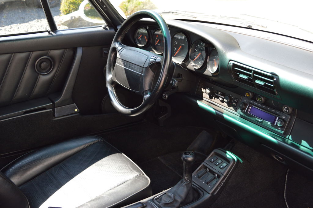 Porsche 964 Carrera 4