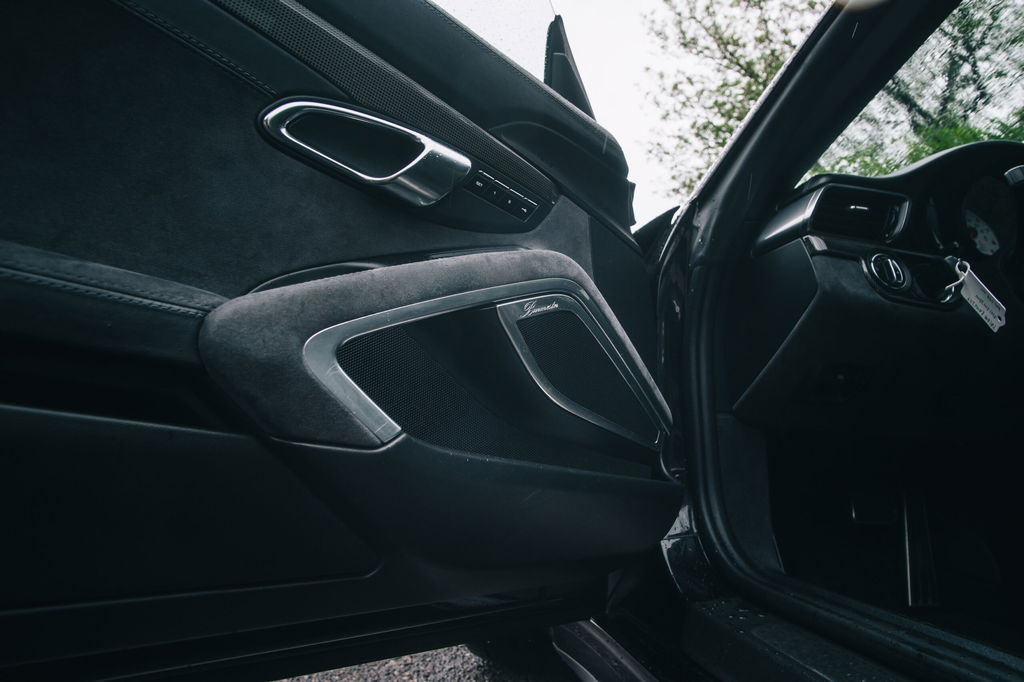 Porsche 991 Carrera GTS