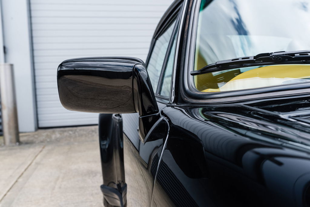 Porsche 911 Turbo 3.3