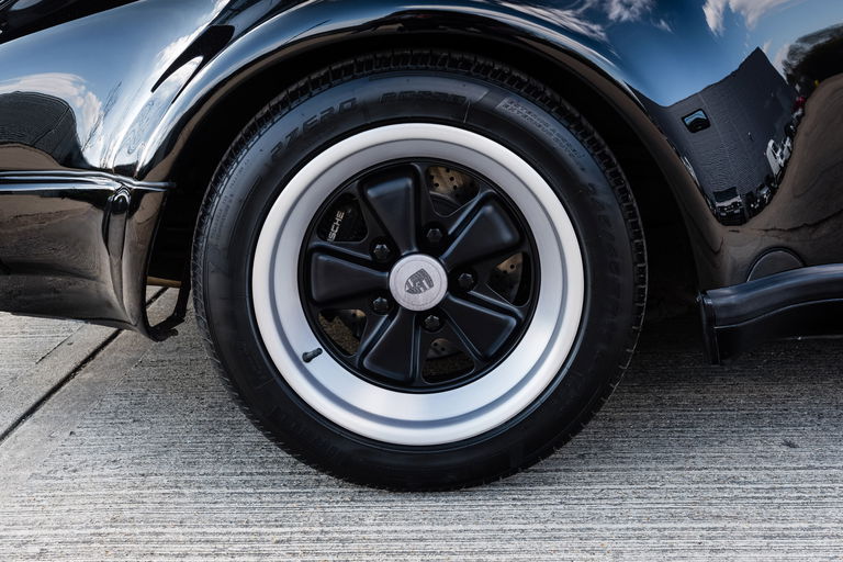 Porsche 911 Turbo 3.3