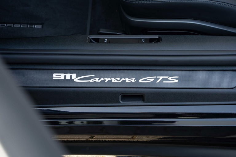 Porsche 992.2 Carrera GTS