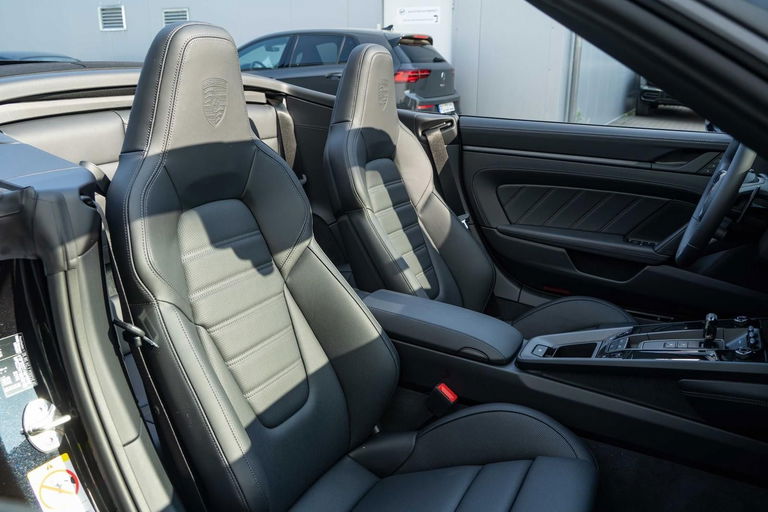 Porsche 992.2 Carrera GTS