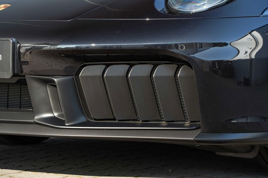 Porsche 992.2 Carrera GTS