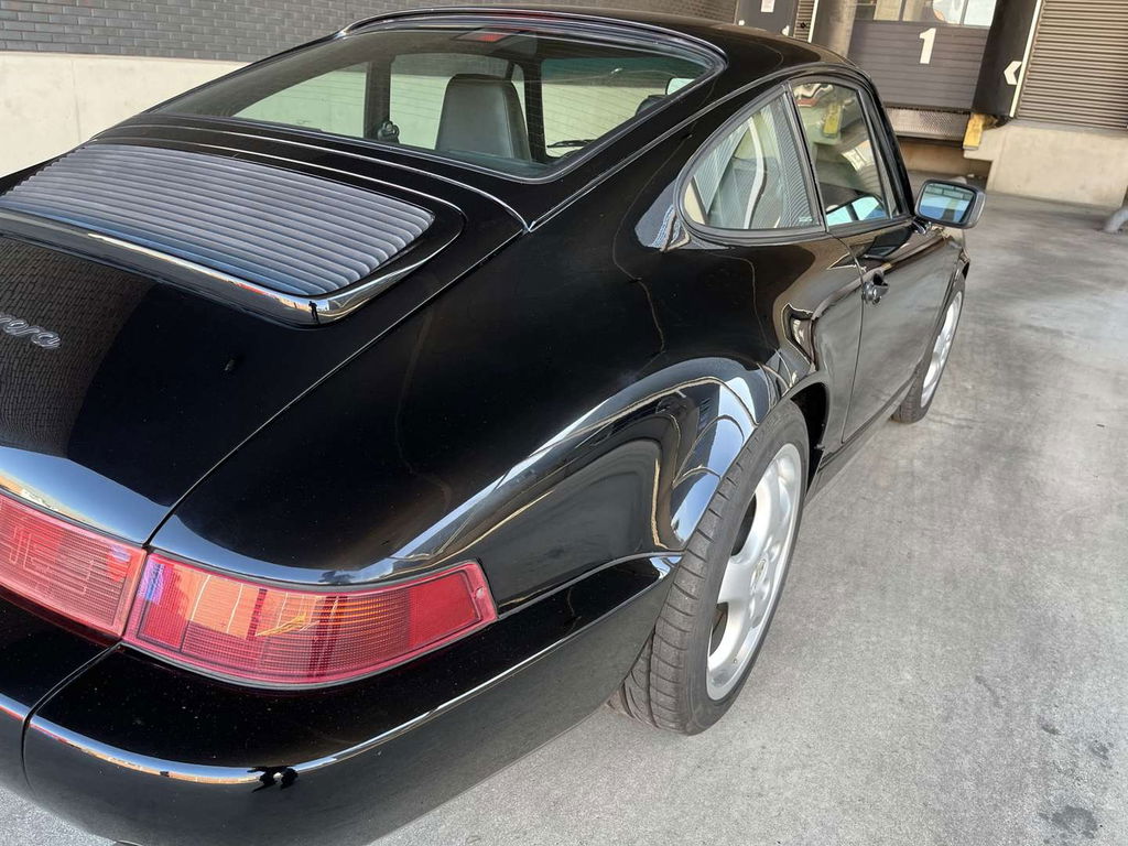 Porsche 964 Carrera 4