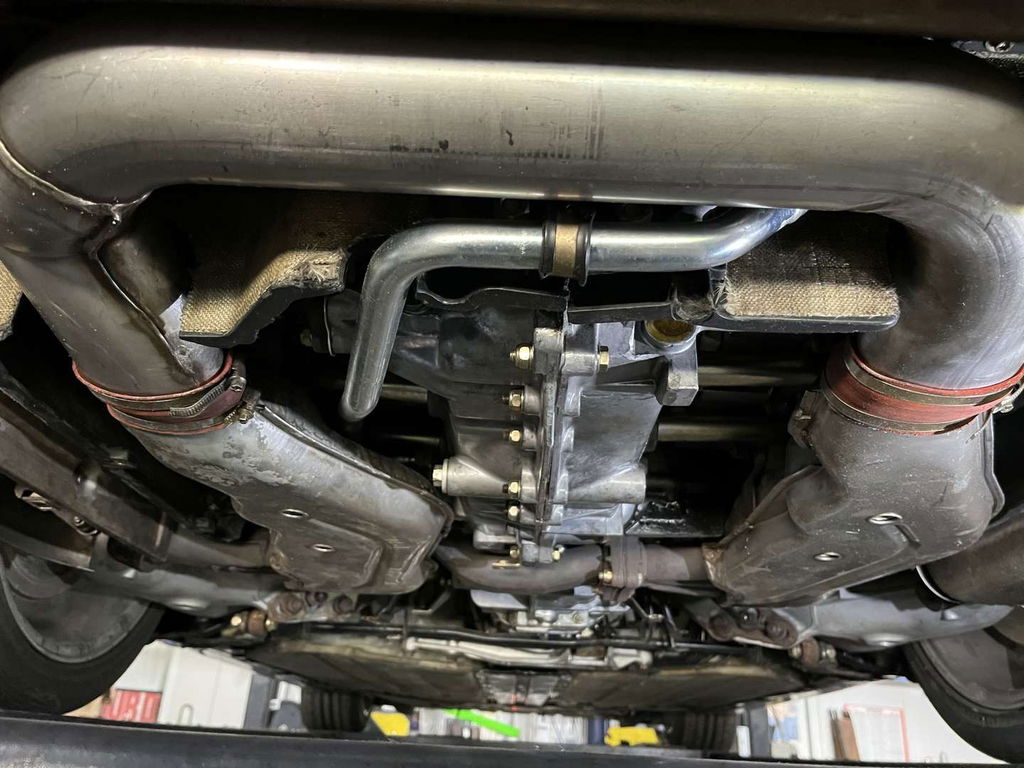 Porsche 964 Carrera 4