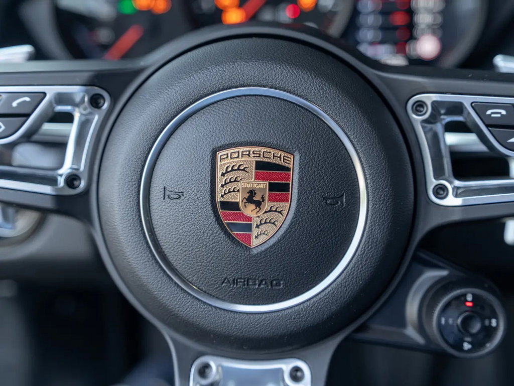 Porsche 718 Boxster T