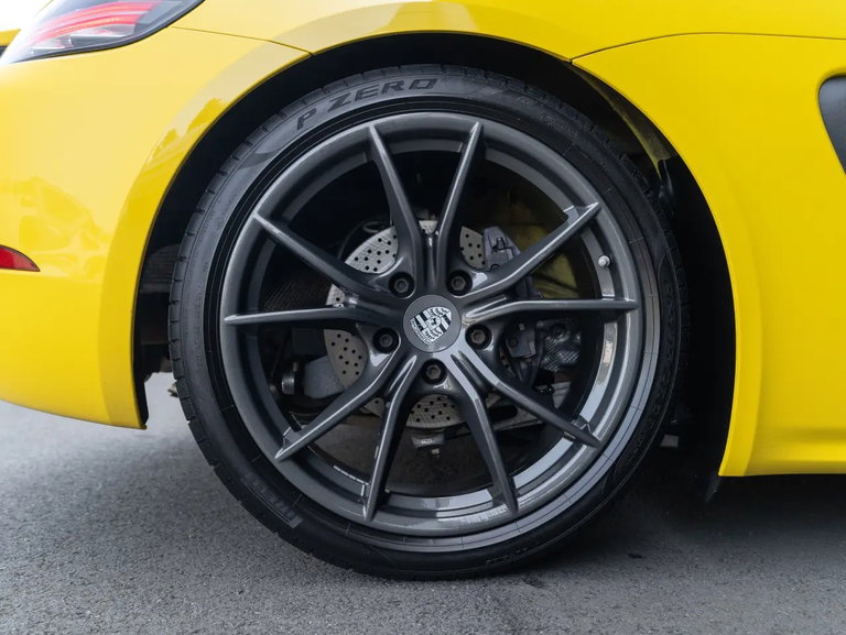 Porsche 718 Boxster T