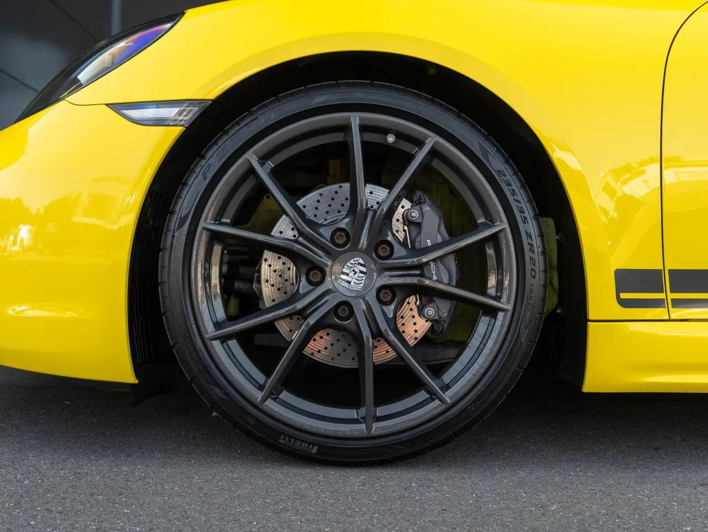 Porsche 718 Boxster T